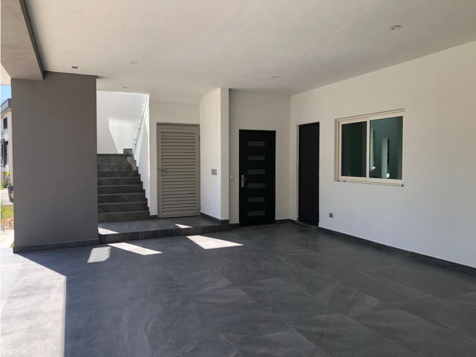 CASA EN VENTA EN CAROLCO RESIDENCIAL CARRETERA NACIONAL MTY FRENTE PAR — foto 4
