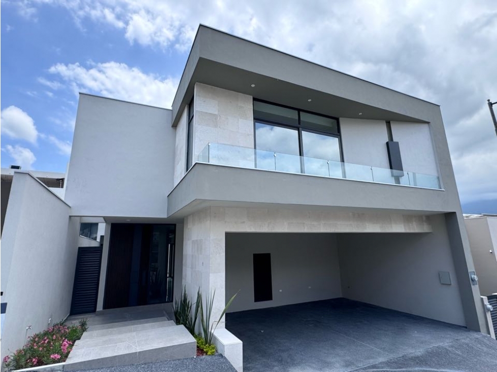Casa en venta en Castaños del Vergel en Monterrey — foto 4