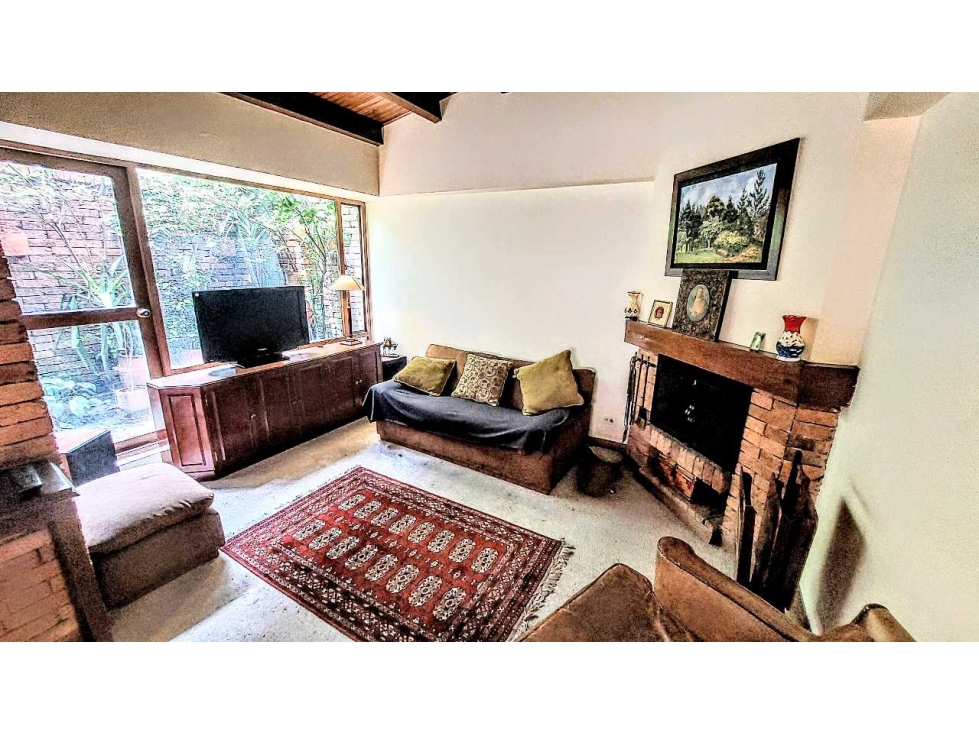 CASA EN VENTA EN CEDRITOS LCT