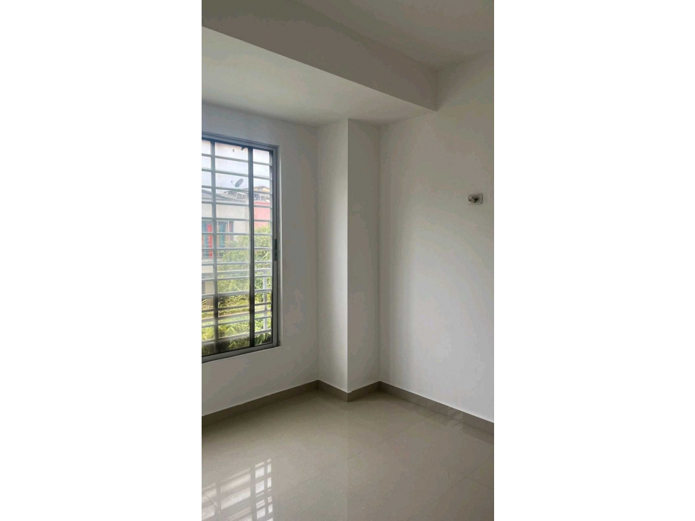 CASA EN VENTA EN CERETE - 2
