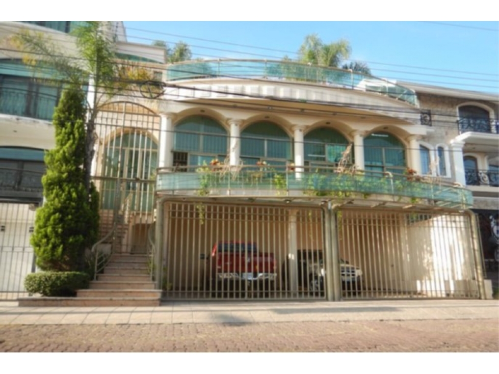 Casa en Venta en Cerro del Tesoro, Tlaquepaque | Inversión Segura