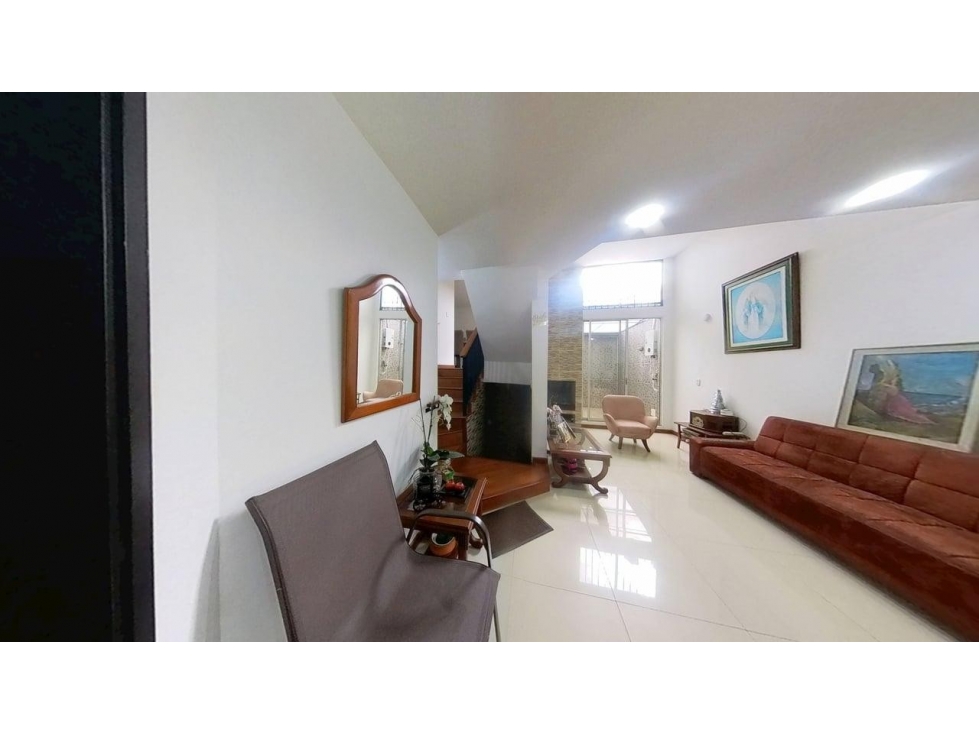 Casa en venta en Chía, Colinas de Toscana 5 alcobas