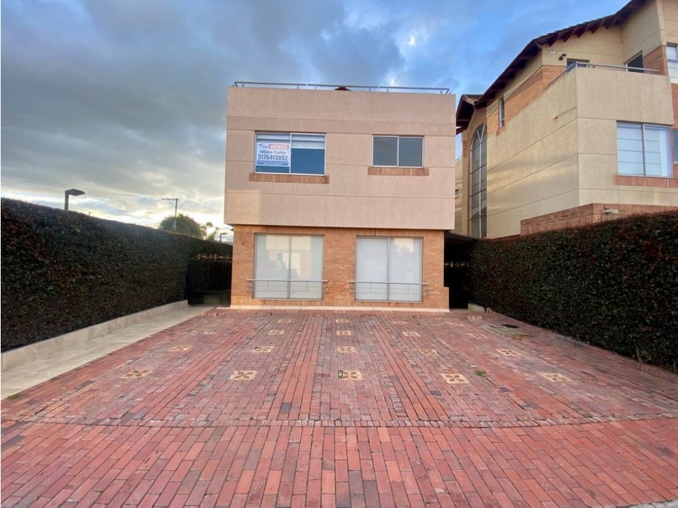 CASA EN VENTA EN CHIA - 2
