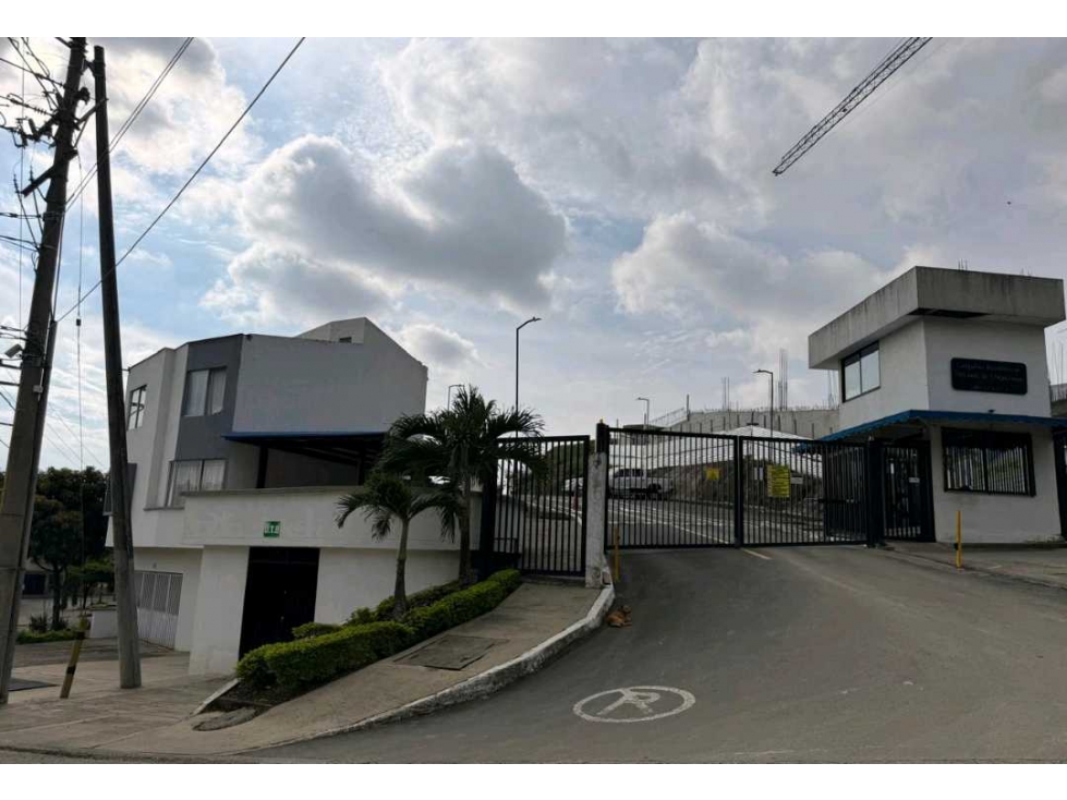 Casa en venta en chipichape terrazas a una cuadra del centro comercial — foto 3