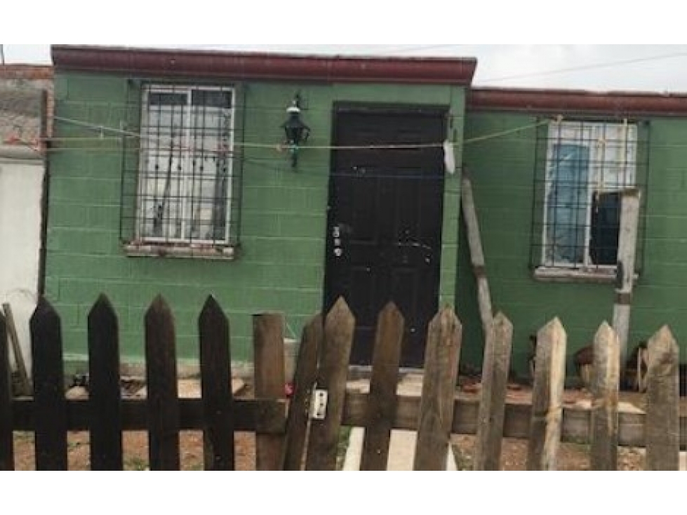 Casa en Venta en Claustros Loma Dorada, Aguascalientes - ¡Lista! — foto 2