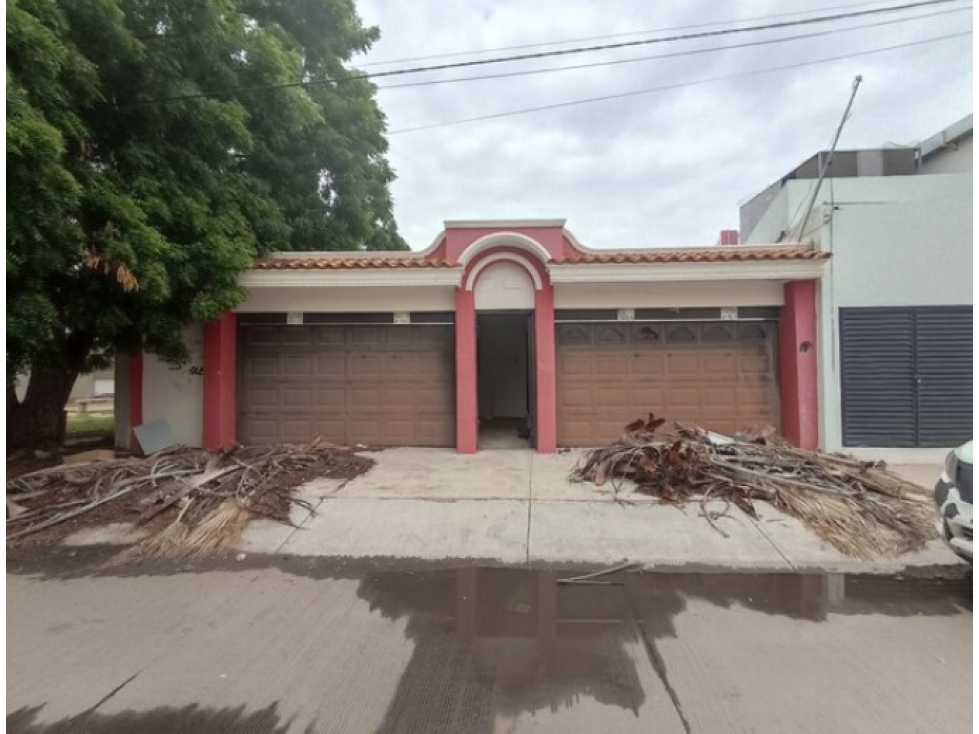 Casa en Venta en Col. Miguel Hidalgo, Culiacán | Oportunidad Única - 1