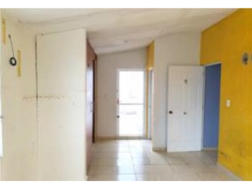 Casa en Venta en Col. Quince de Agosto, Agua Dulce, Veracruz - 1
