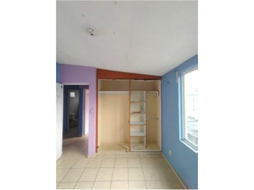 Casa en Venta en Col. Quince de Agosto, Agua Dulce, Veracruz - 2