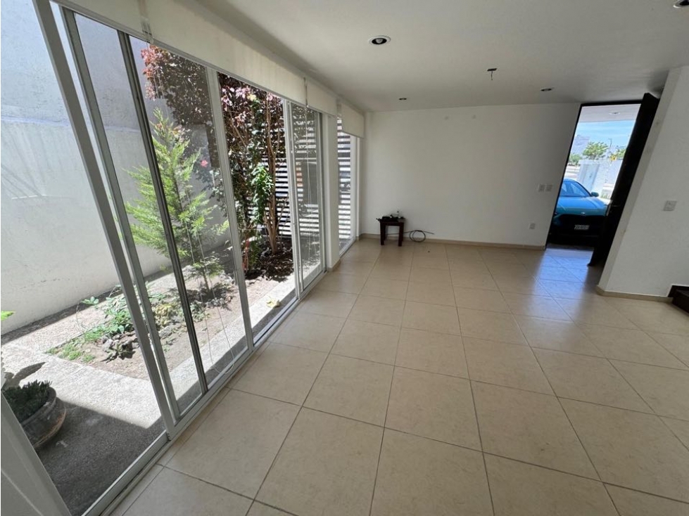 Casa en venta en Colinas de Juriquilla — foto 2