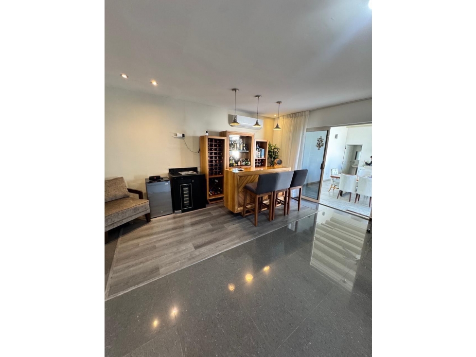 Casa en venta en Colinas de San Jemo recién remodelada — foto 6
