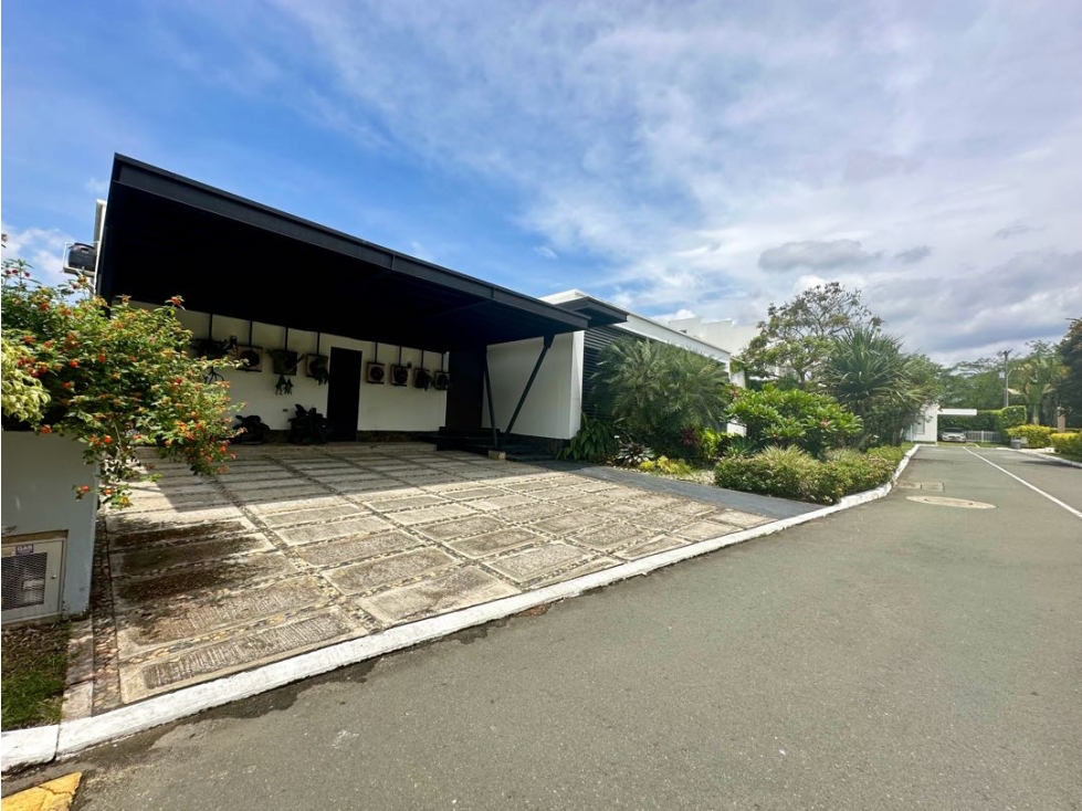 Casa En Venta en Condominio. barrio Pance J.C