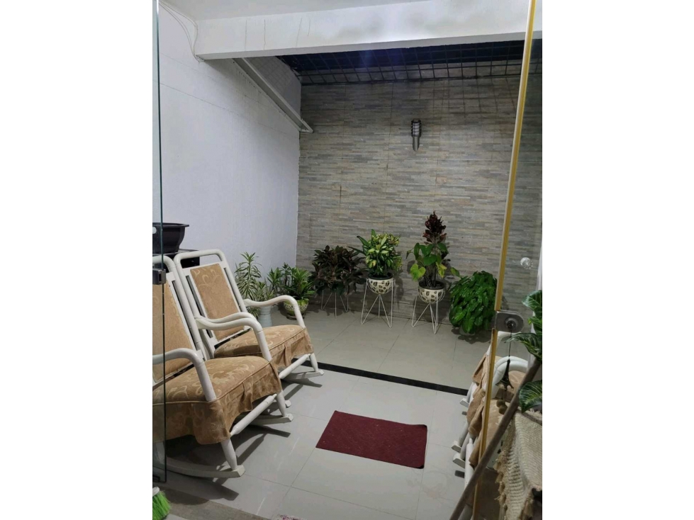 CASA EN VENTA EN CONJUNTO CERRADO EN LA CASTELLANA MONTERÍA — foto 2