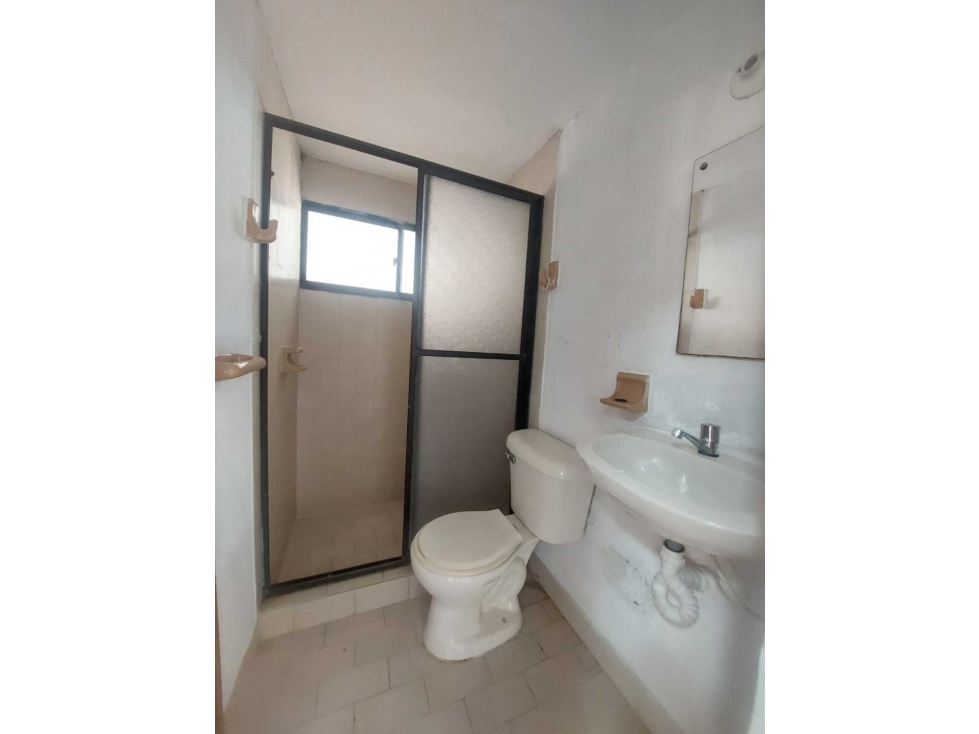 CASA EN VENTA EN CONJUNTO CERRADO EN EL BARRIO LA CASTELLANA MONTERIA — foto 2