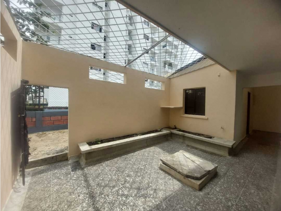 CASA EN VENTA EN CONJUNTO CERRADO EN EL BARRIO LA CASTELLANA MONTERIA — foto 3
