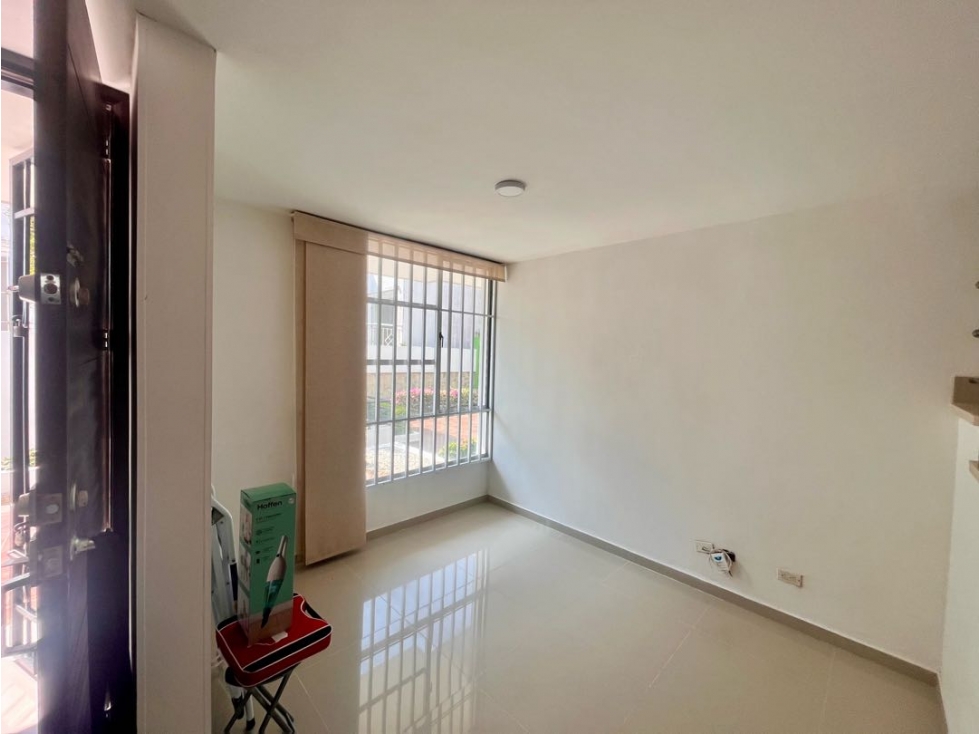 Casa en venta en conjunto ciudad jardin — foto 3
