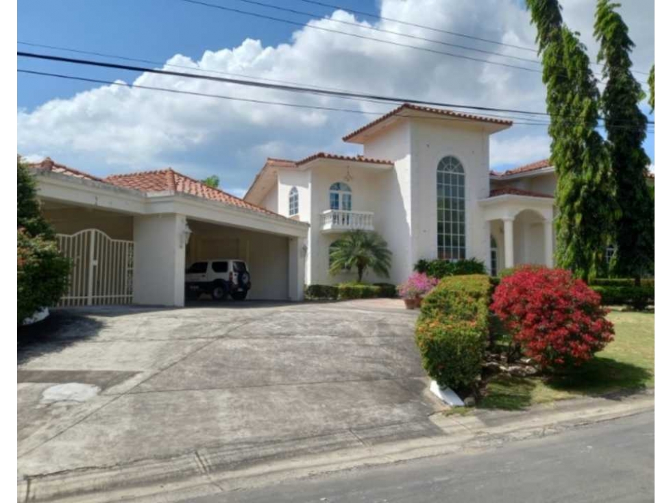 CASA EN VENTA EN CORONADO