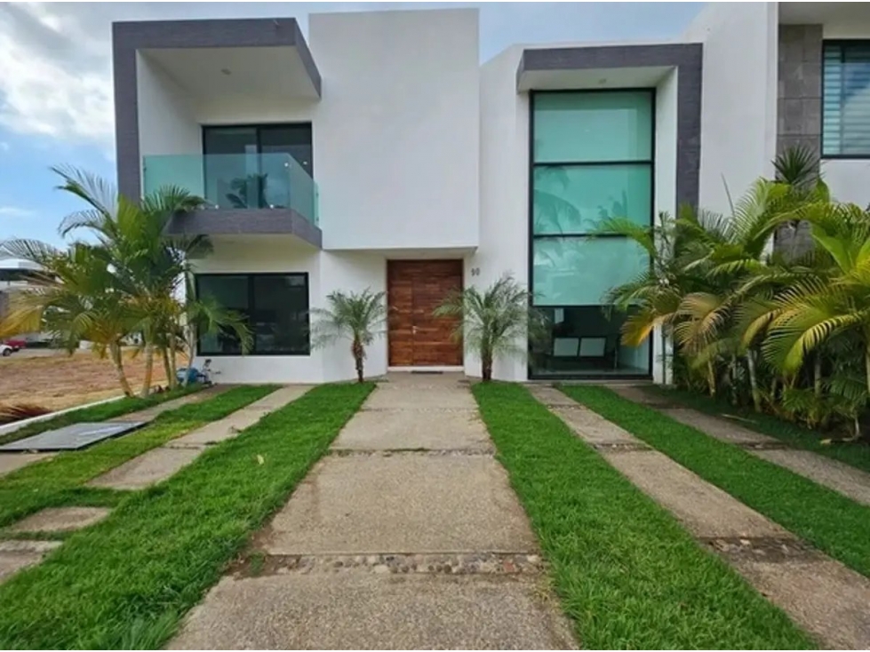 Casa en Venta en Cruz de Huanacaxtle, Bahía de Banderas, Nayarit