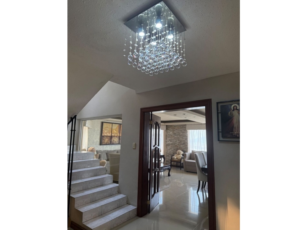Casa en venta en Cumbres 4 Sector en Monterrey - 2