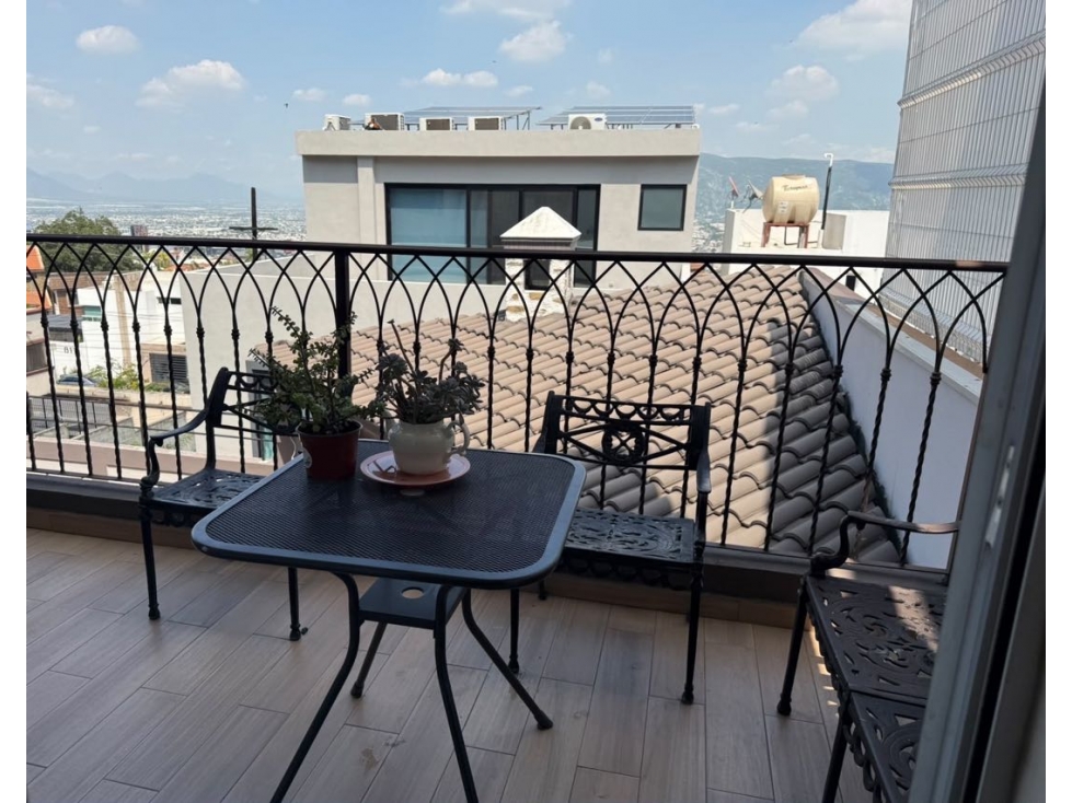 Casa en venta en Cumbres 4 Sector en Monterrey - 6