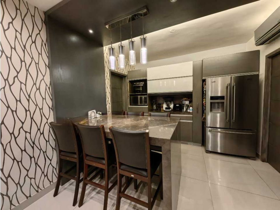 Casa en Venta en Cumbres 5o Sector Ideal Negocio en Monterrey — foto 6