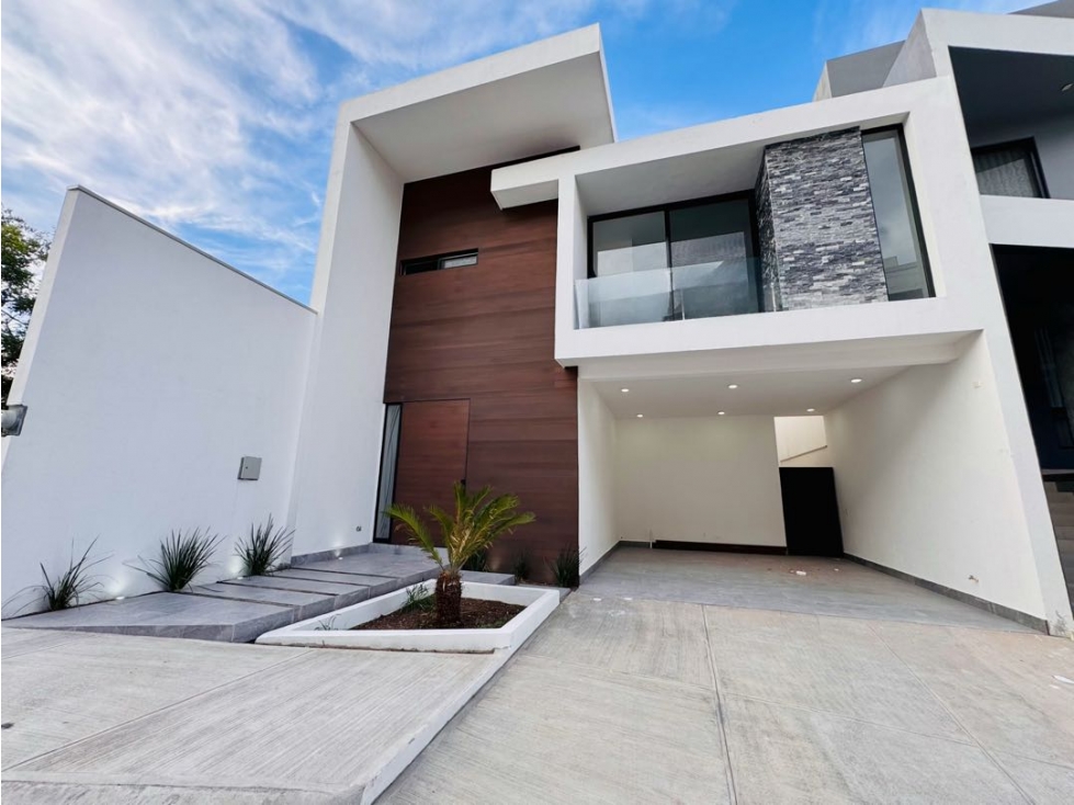 Casa en venta en Cumbres Elite Premier sótano equipada en Monterrey — foto 2