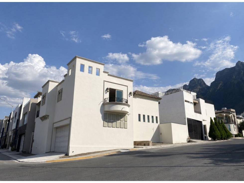 Casa en venta en Cumbres Elite 8vo Sector en Monterrey
