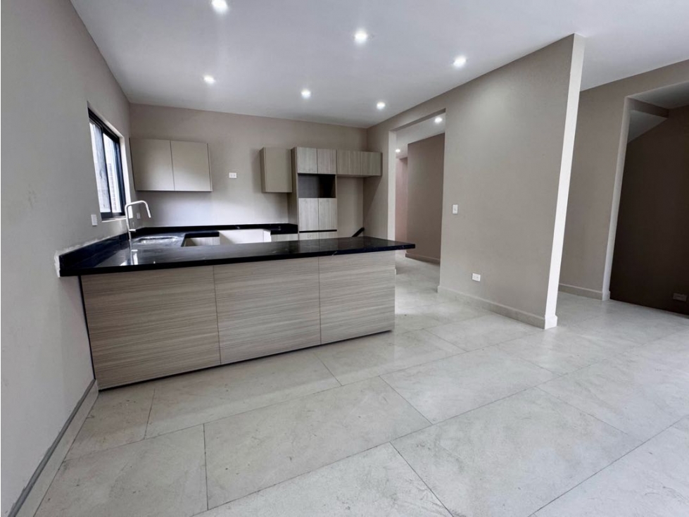 Casa en Venta en Cumbres Elite Premier con sotano Garcia — foto 4