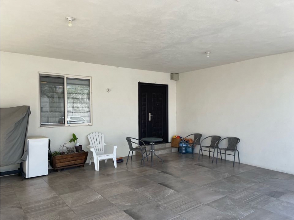 CASA EN VENTA EN CUMBRES SAN AGUSTIN MONTERREY 3 NIVELES Y EXCEDENTE — foto 3
