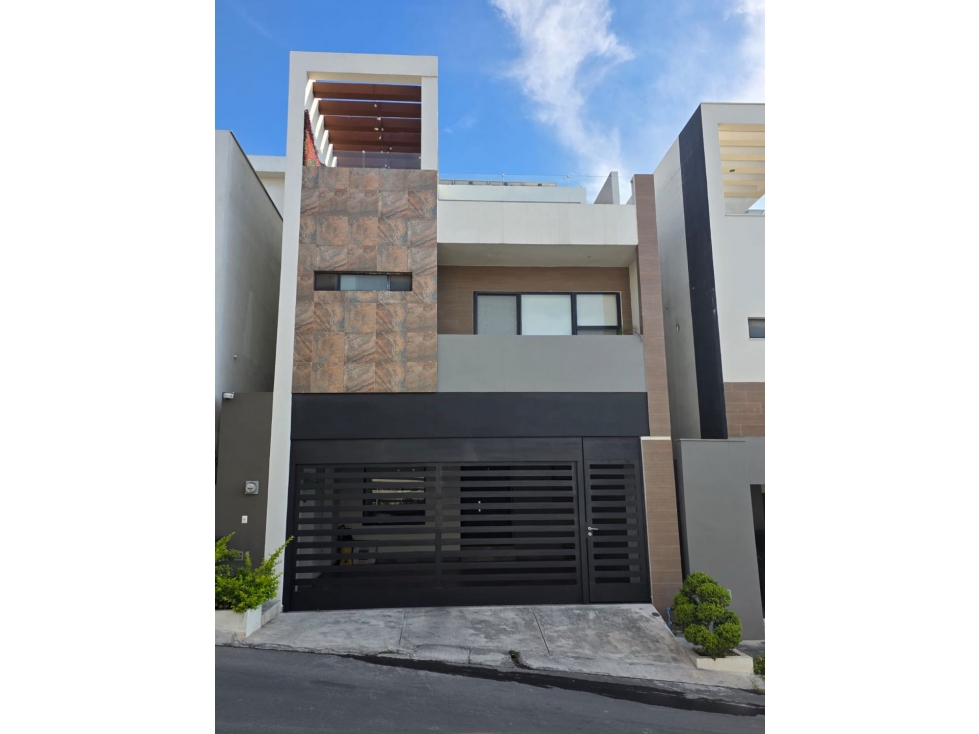 Casa en Venta Super Equipada en Cumbres San Agustín en Monterrey — foto 2
