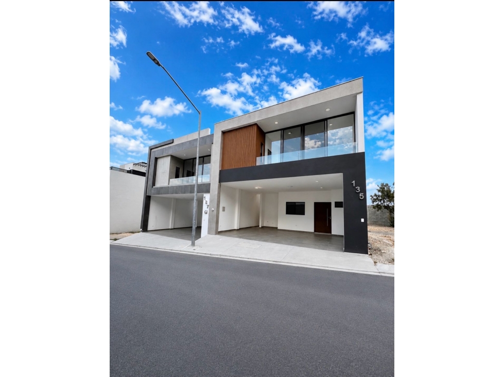 Casa en venta en Cumbres Santoral en García — foto 2