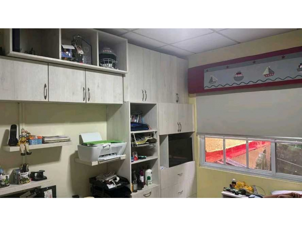 Casa en venta en Dorado Lake Remodelada — foto 5