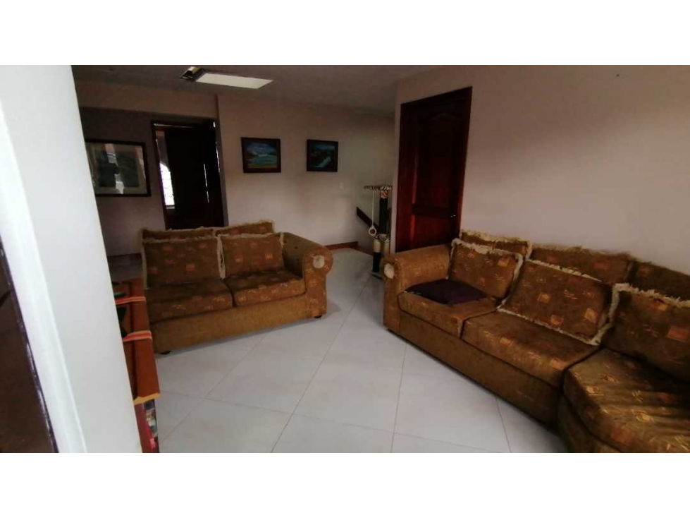 Venta Casa con Renta Alta Suiza, Manizales Cod 6411561