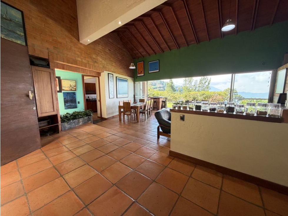 CASA EN VENTA EN EL ALTO DE LAS PALMAS ENVIGADO EN UNIDAD CERRADA — foto 5