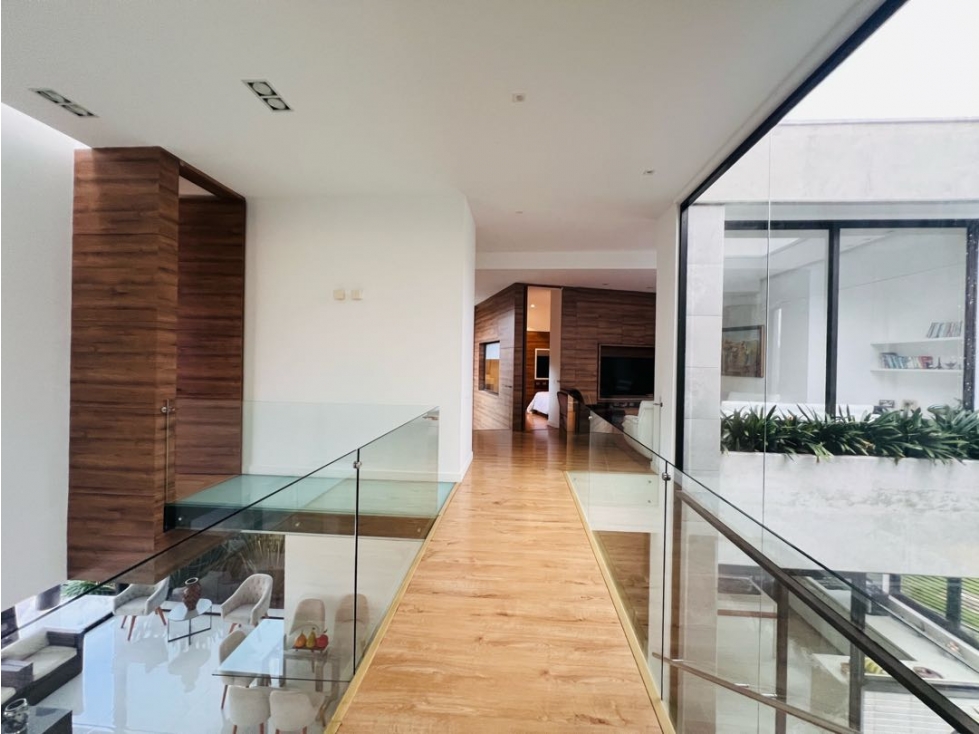 Casa en venta en el Alto De Las Palmas en parcelación cerrada — foto 6