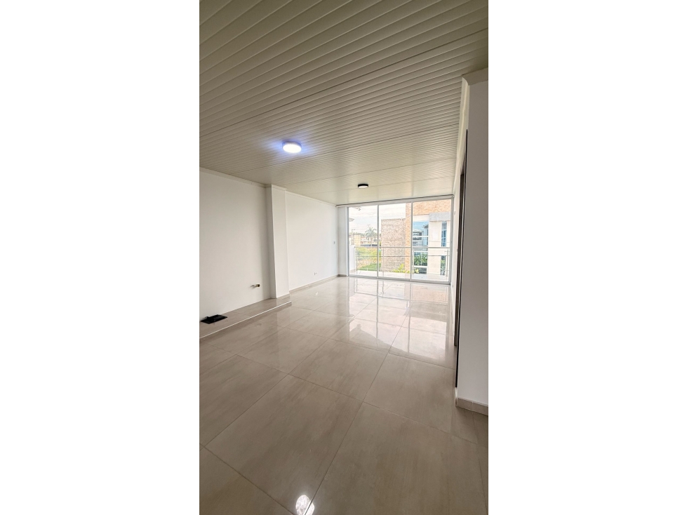 CASA EN VENTA EN EL BARRIO ANTURIOS SECTOR DE ALFAGUARA JAMUNDI — foto 5