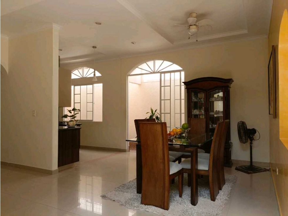 CASA EN VENTA EN EL BARRIO LA CASTELLANA EN MONTERIA — foto 4