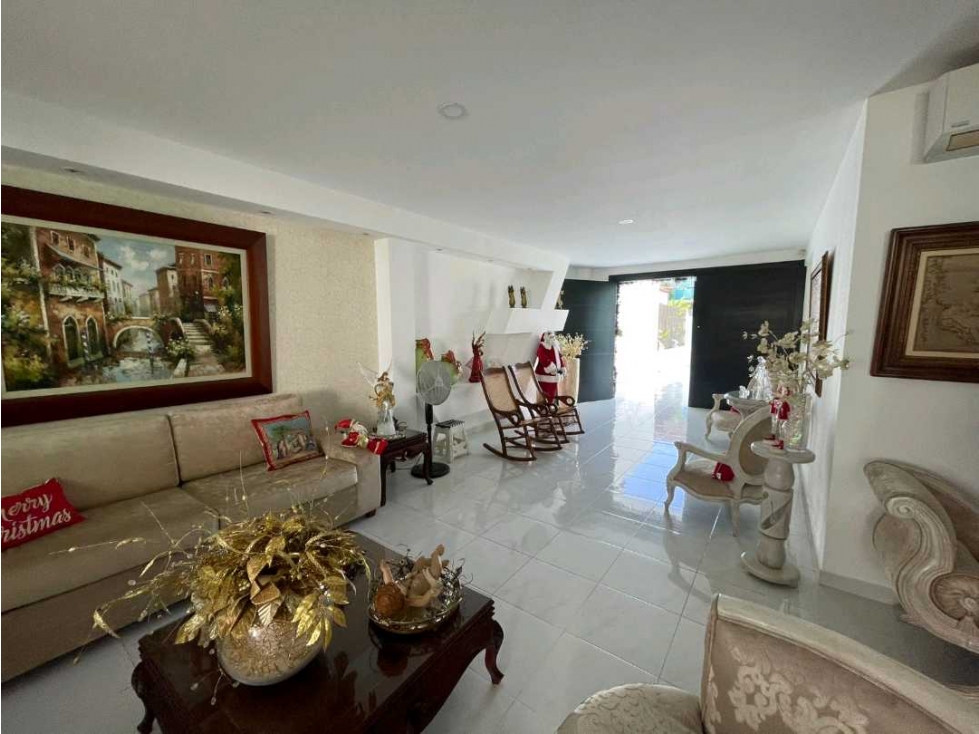 CASA EN VENTA EN EL BARRIO LA CASTELLANA EN MONTERIA — foto 2