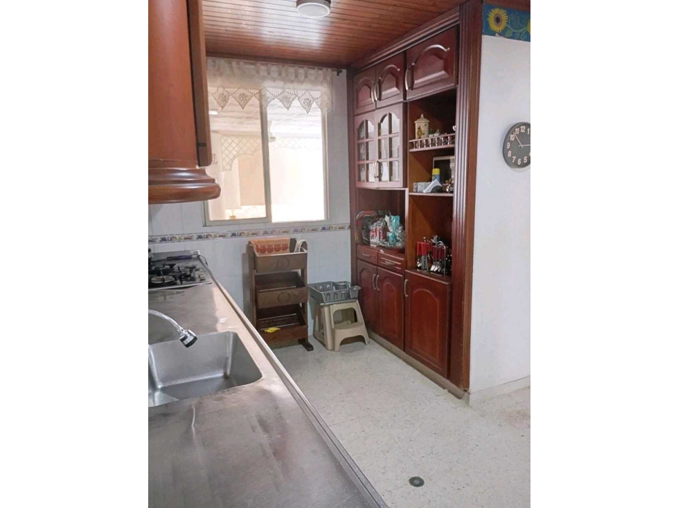 CASA EN VENTA EN EL BARRIO LA CASTELLANA EN MONTERIA — foto 2