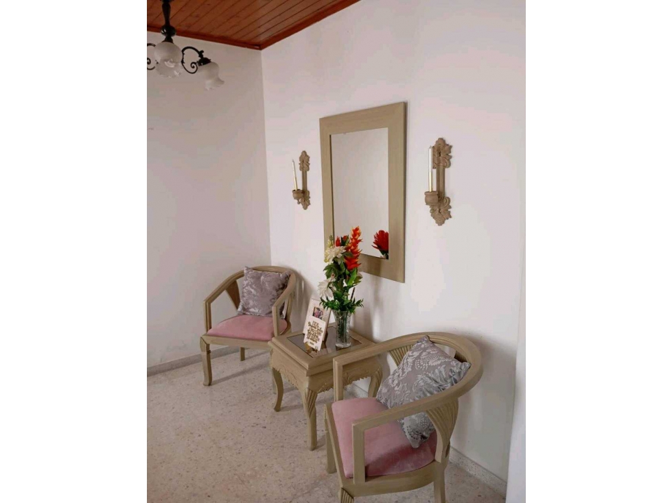 CASA EN VENTA EN EL BARRIO LA CASTELLANA EN MONTERIA — foto 4