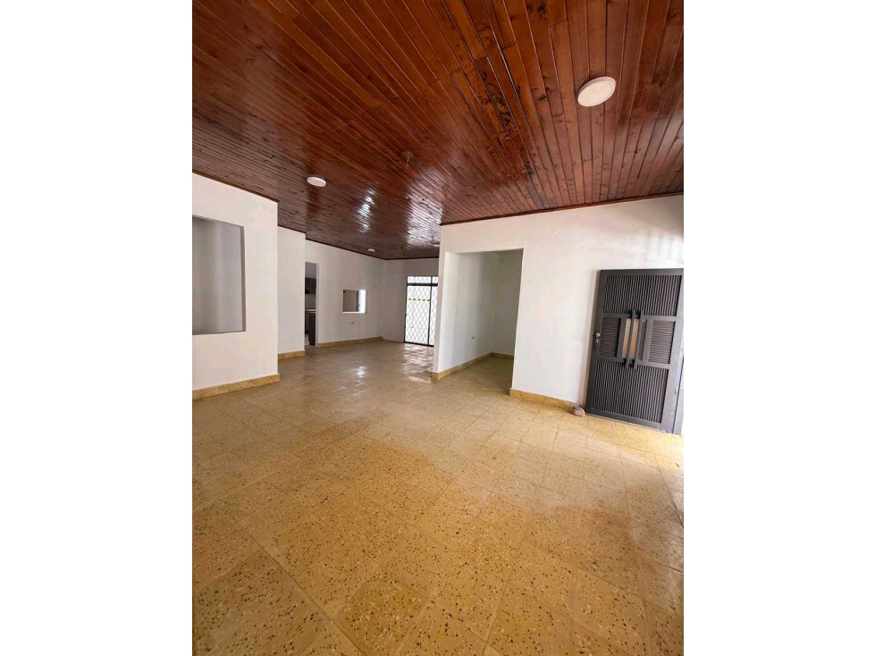 CASA EN VENTA EN EL BARRIO LA FLORESTA EN MONTERIA