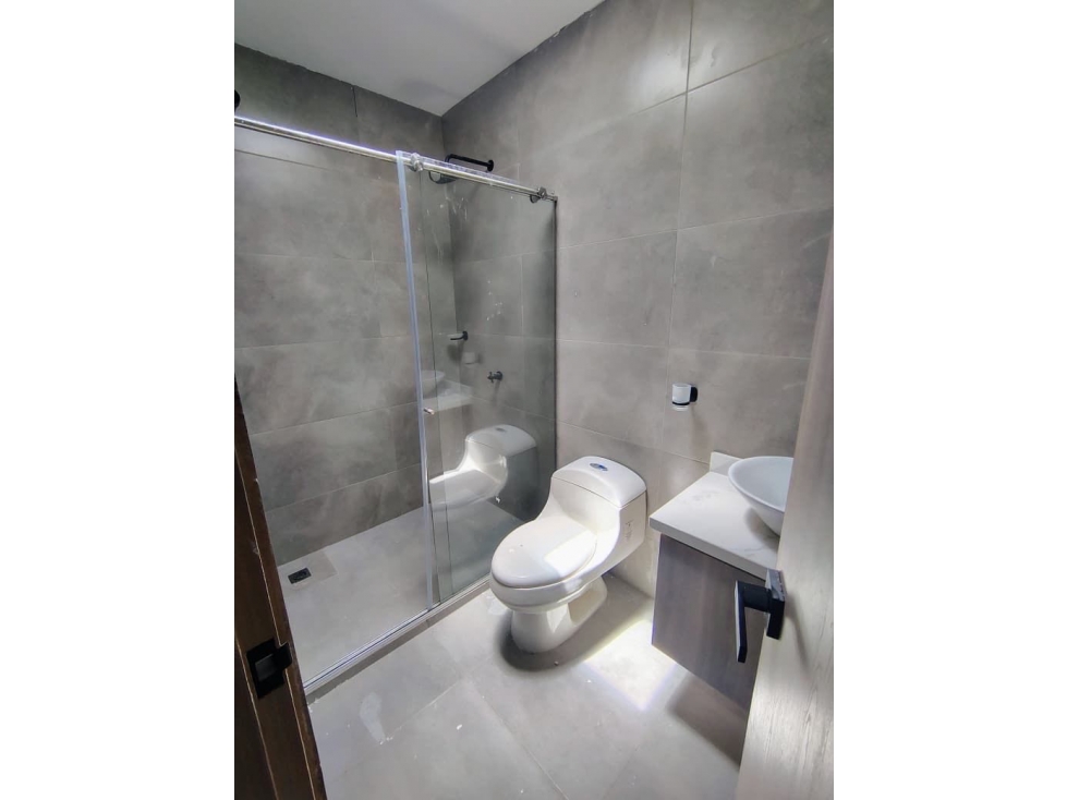 Casa CON PISCINA en Venta en el barrio la castellana en Montería — foto 4