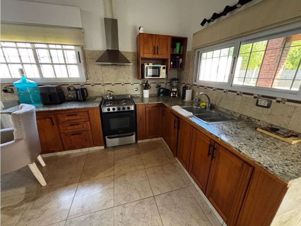 Casa en venta en el barrio Los Pioneros - 6