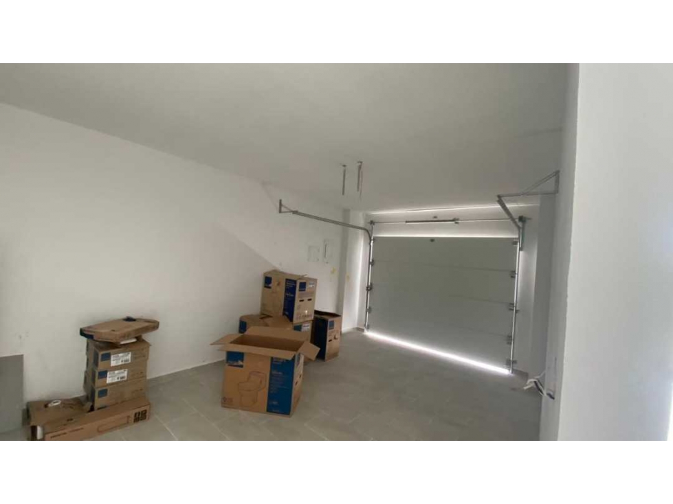 CASA GRANDE EN VENTA EN EL BARRIO ROSENDO GARCES — foto 5
