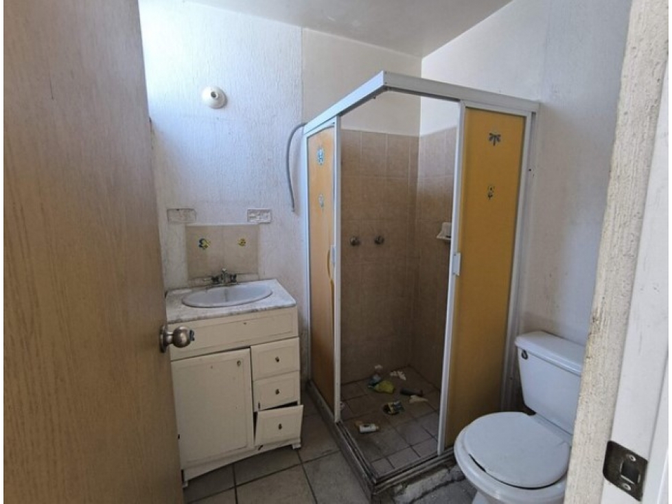 Casa en Venta en El Campanario, Celaya - ¡Lista para Escriturar! - 3