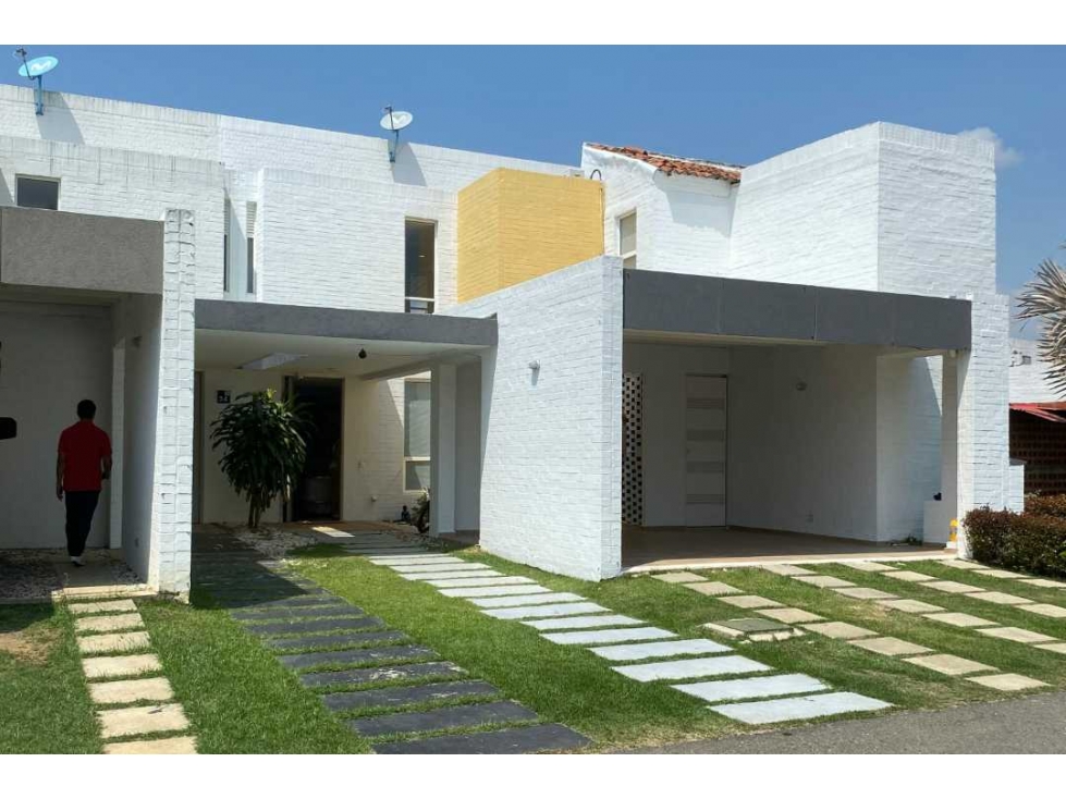 CASA EN VENTA EN EL CASTILLO — foto 2