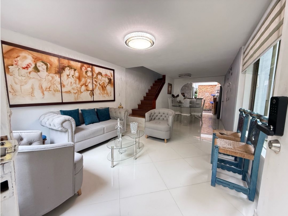 Casa en venta en el Poblado - Loma San Julian - 4