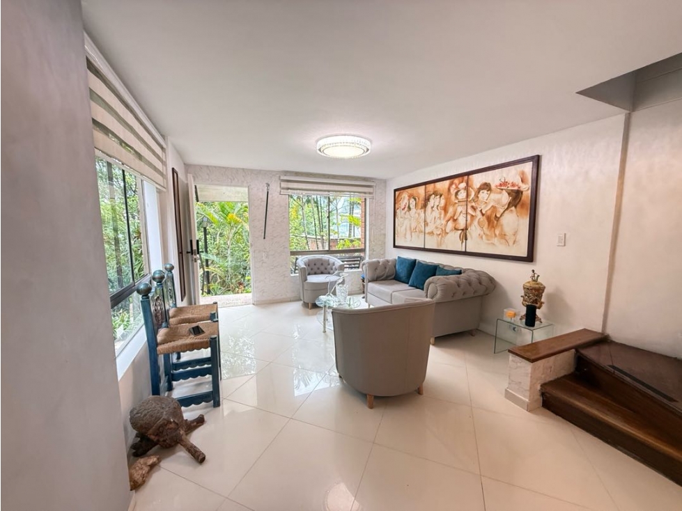 Casa en venta en el Poblado - Loma San Julian - 6