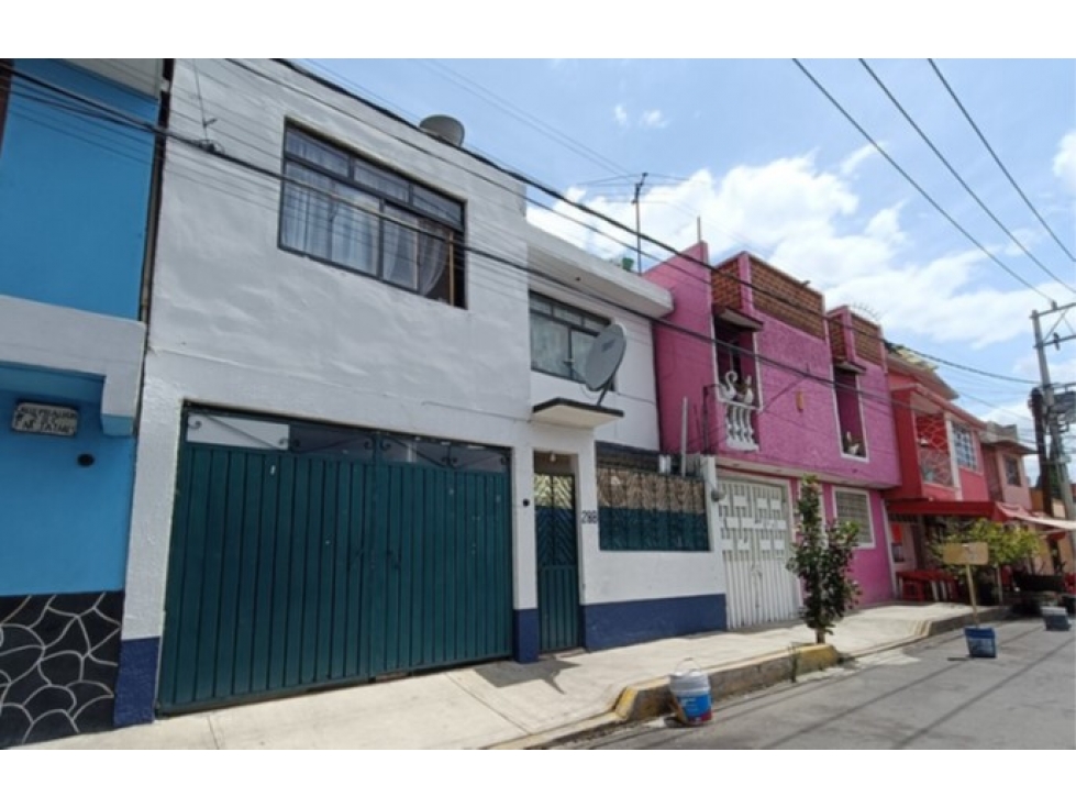 Casa en Venta en El Retoño, Iztapalapa | ¡Entrega Inmediata!