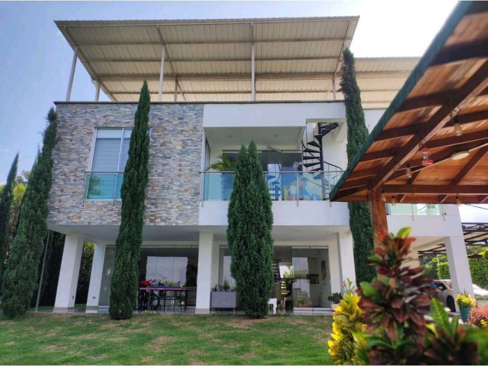 Casa en venta sur de cali barrio pance unidad cerrada 1100 m2 cont 500 — foto 2
