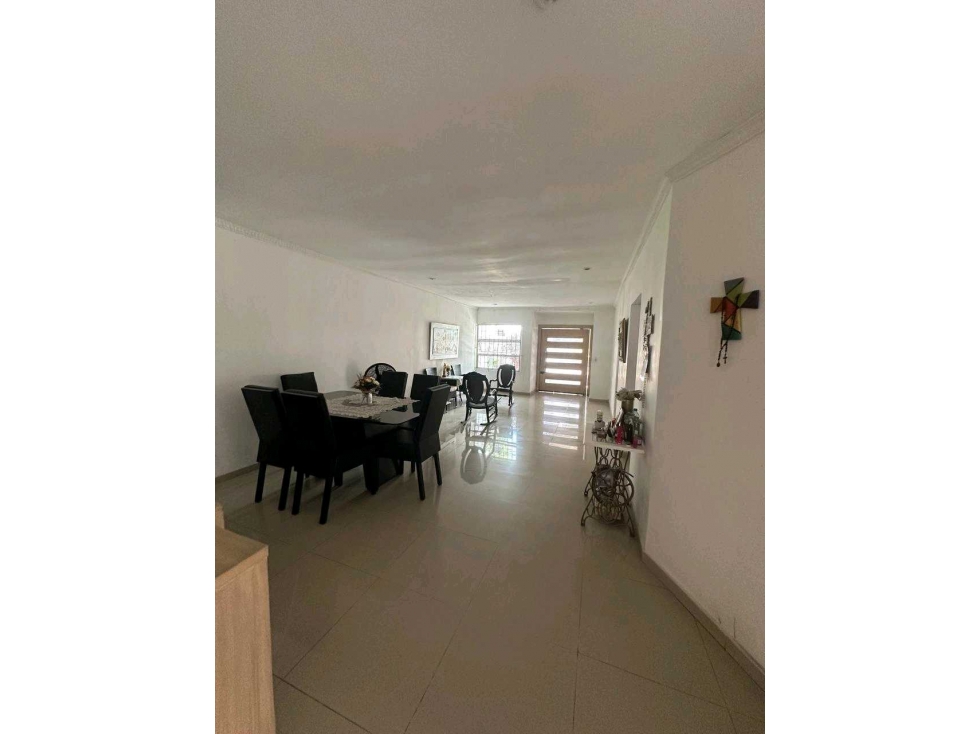 CASA EN VENTA EN EL.BARRIO LA CASTELLANA EN MONTERIA